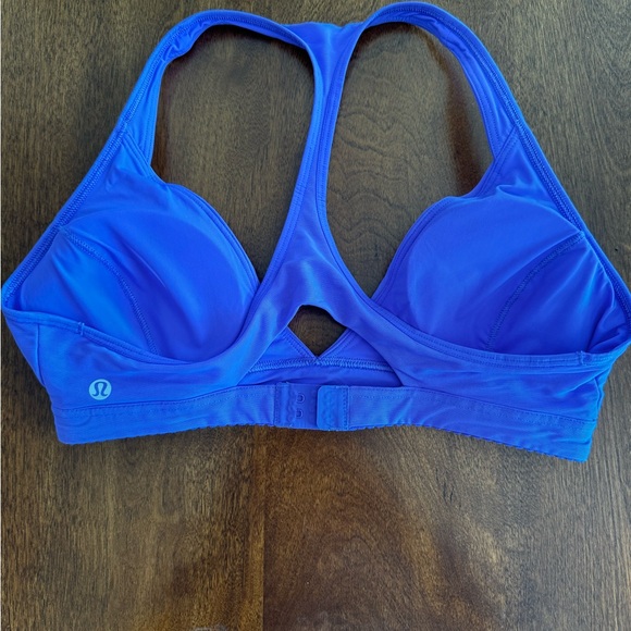 Lululemon All Day Breeze Sports Bra - Picture 4 of 5
